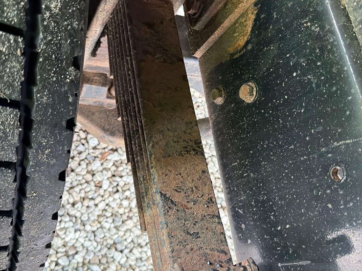 2011-ford-f650-image-44