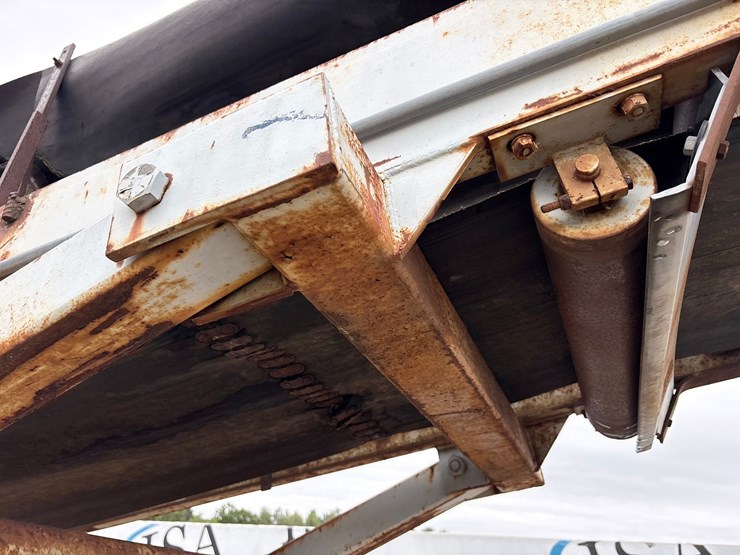 #5514-•-approx-40'-towable-conveyor-image-14