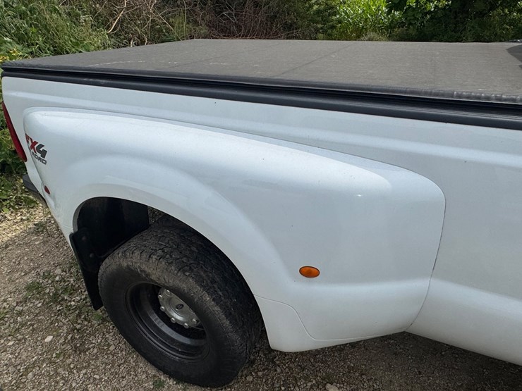 2008-ford-f350-image-24