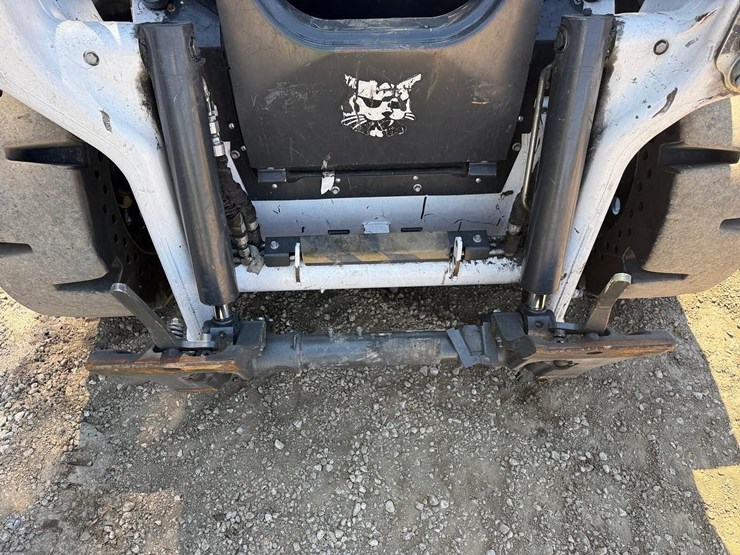 2021-bobcat-s62-image-10
