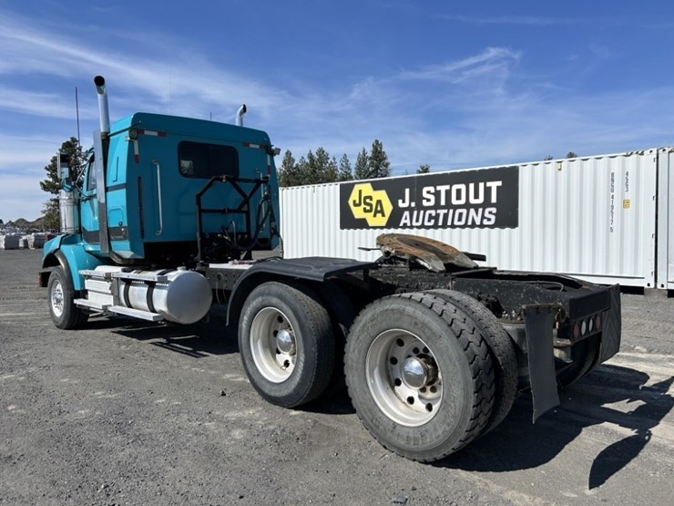 2012-western-star-4900-image-3