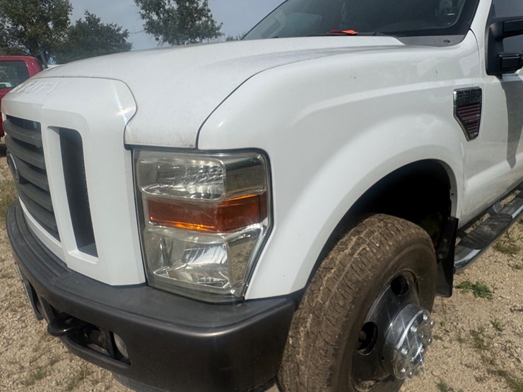 2008-ford-f350-image-10