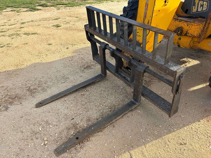 jcb-506b-image-5