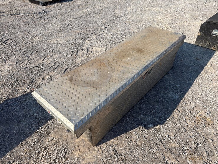 #582-•-tractor-supply-truck-tool-box-image-2