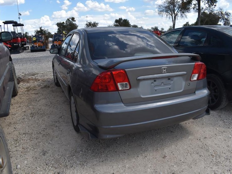 2005-honda-car-(vin-#-ihges15585l012513)-(showing-appx-220,015-miles,-up-to-image-6