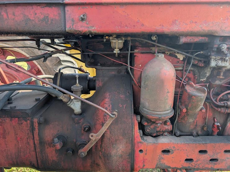 #119-•-farmall-md-image-27
