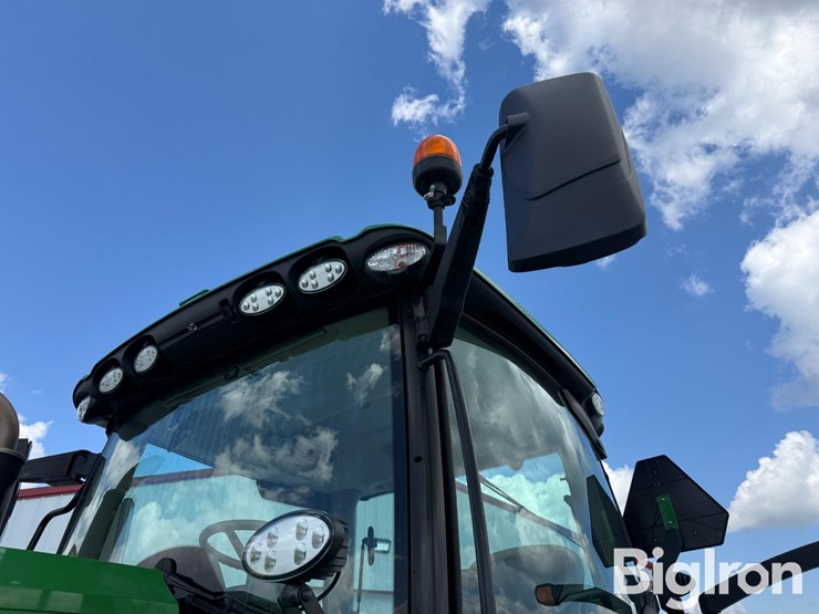 2025-john-deere-6r-155-image-14