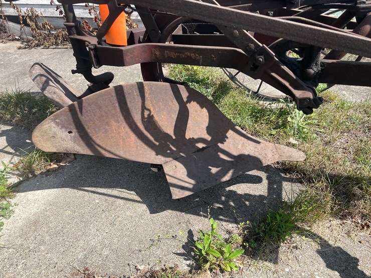 #1623-•-vintage-moldboard-plow-image-12