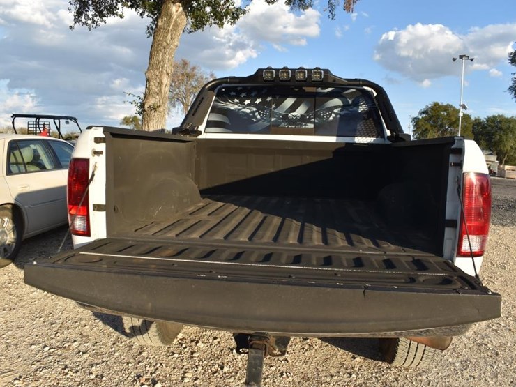 2014-dodge-2500-image-5