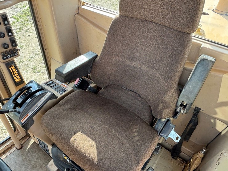 1999-caterpillar-163h-vhp-image-35