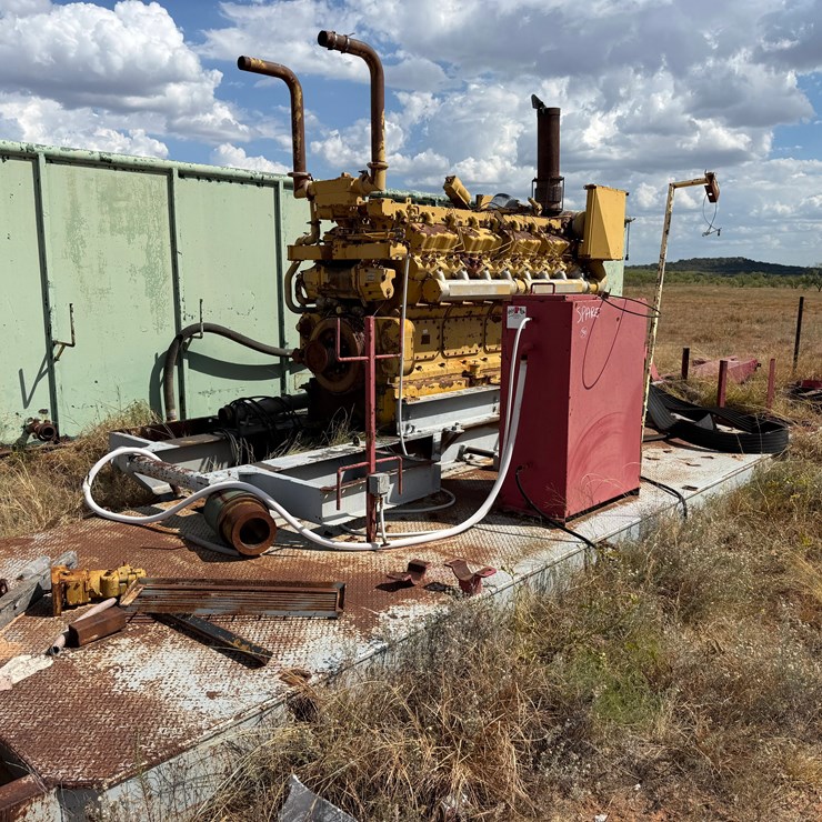 CATERPILLAR D399 ENGINE & RADIATOR (SPARE) SKIDDED