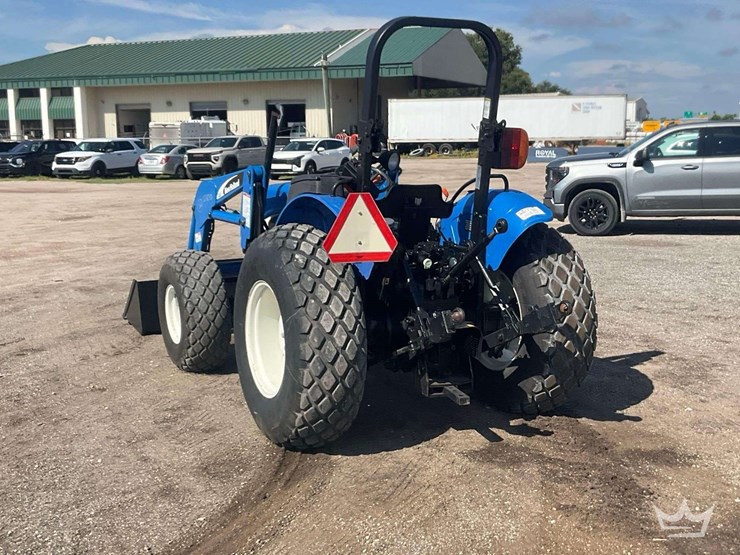 new-holland-tn60a-image-3