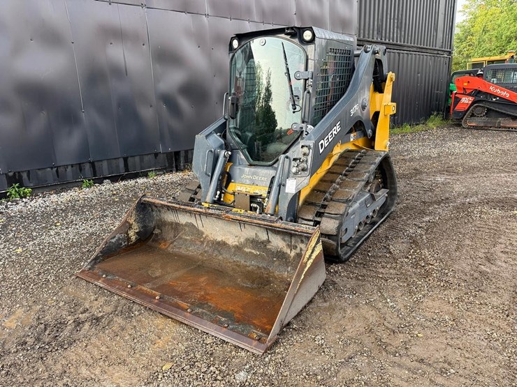 2023-deere-317g-image-8