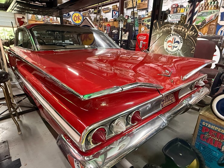 #128-•-1960-chevrolet-impala-2-door-hardtop-–-348-v8-image-12