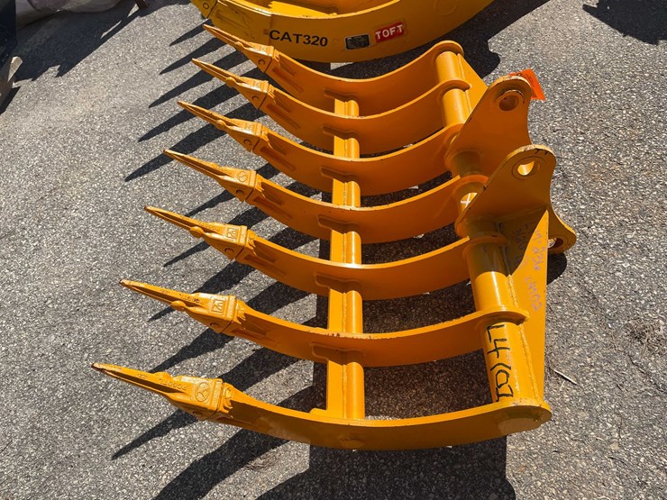 caterpillar-307-image-8