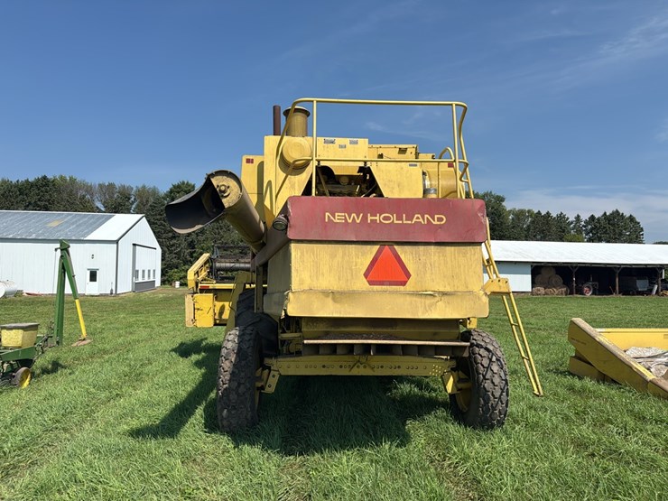 new-holland-972-image-7