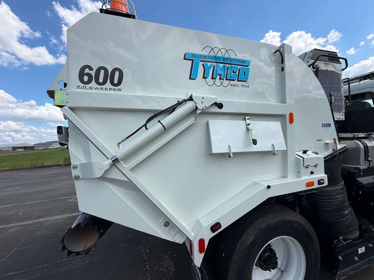 2022-tymco-600-image-39