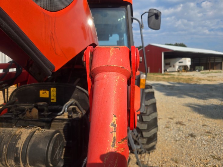 kioti-dk65s-image-75