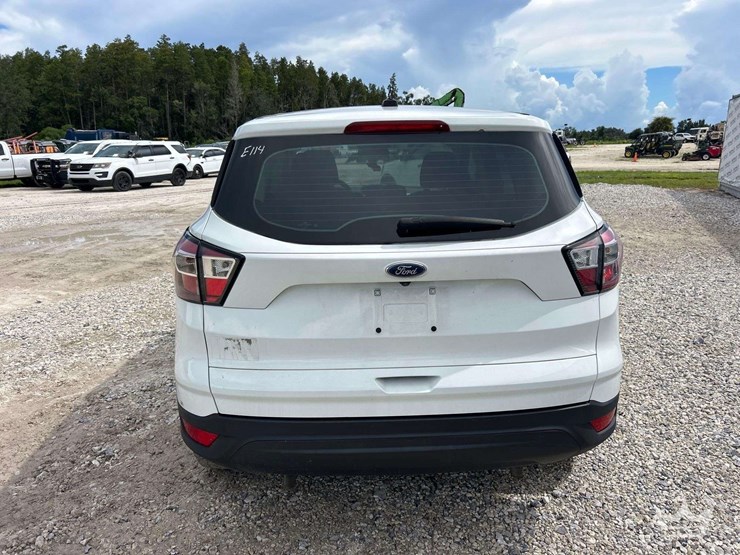2017-ford-escape-image-22