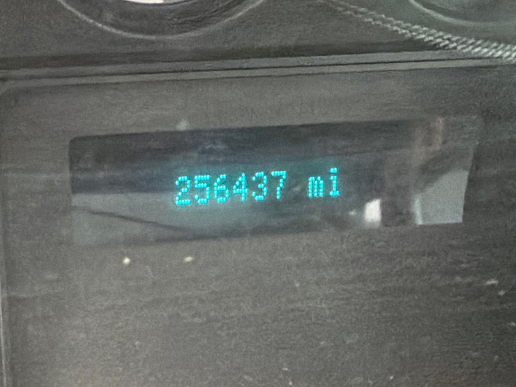 2013-ford-f350-image-46