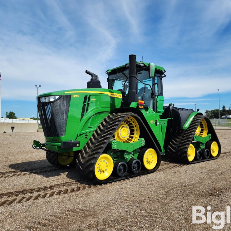 2025 JOHN DEERE 9RX 640