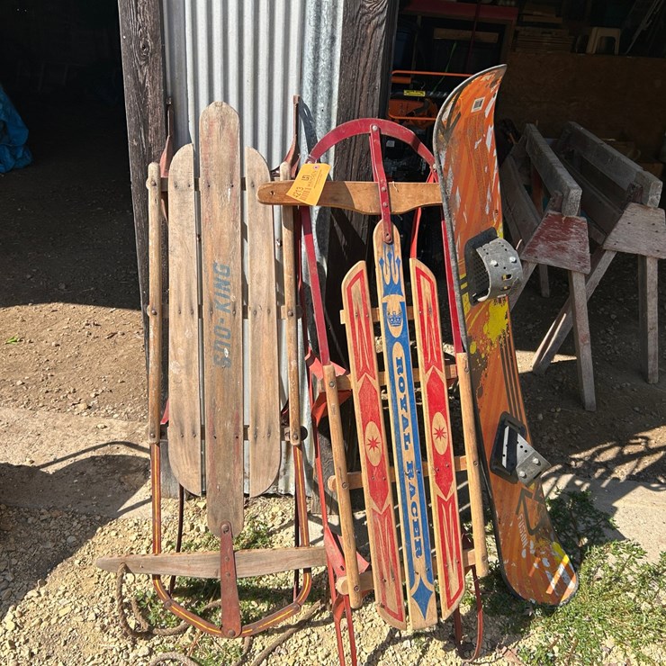 #6270 • (2) Vintage Runner Sleds
