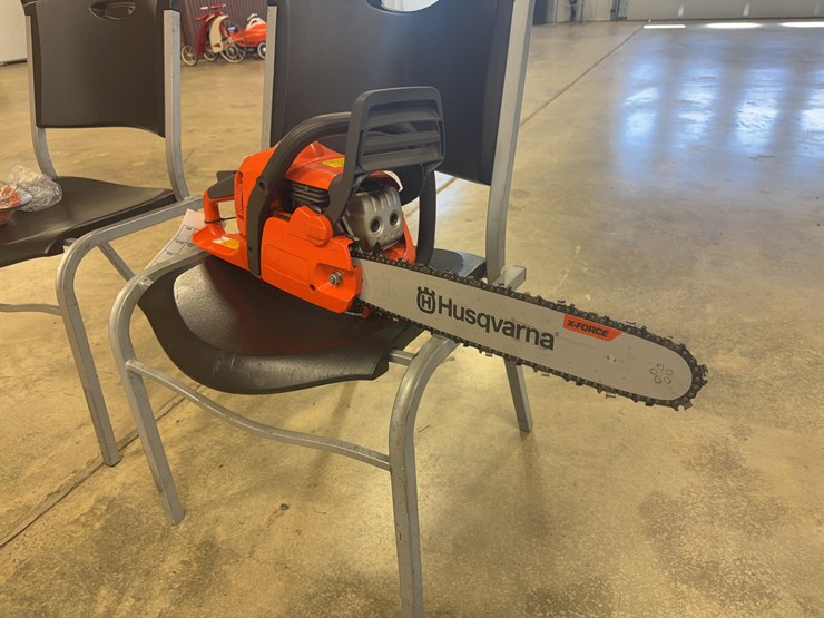 husqvarna-chainsaw-image-6