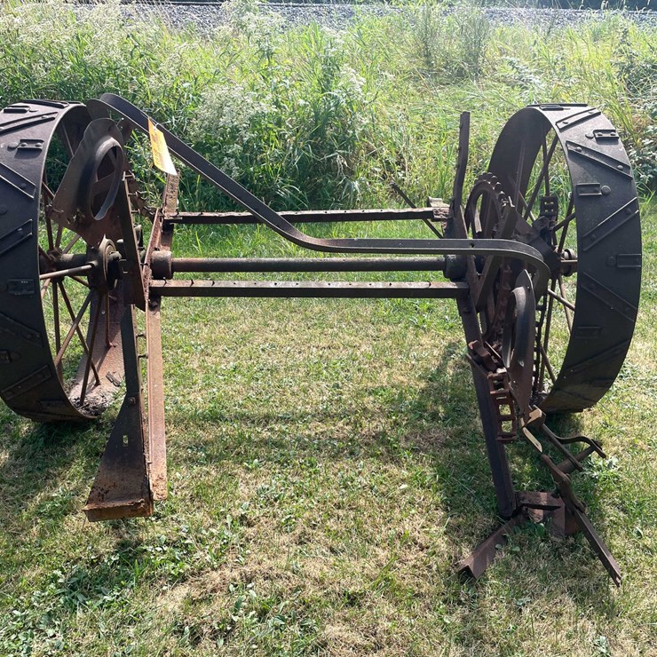 #1618 • Antique Horse dawn Sickle Bar Mower