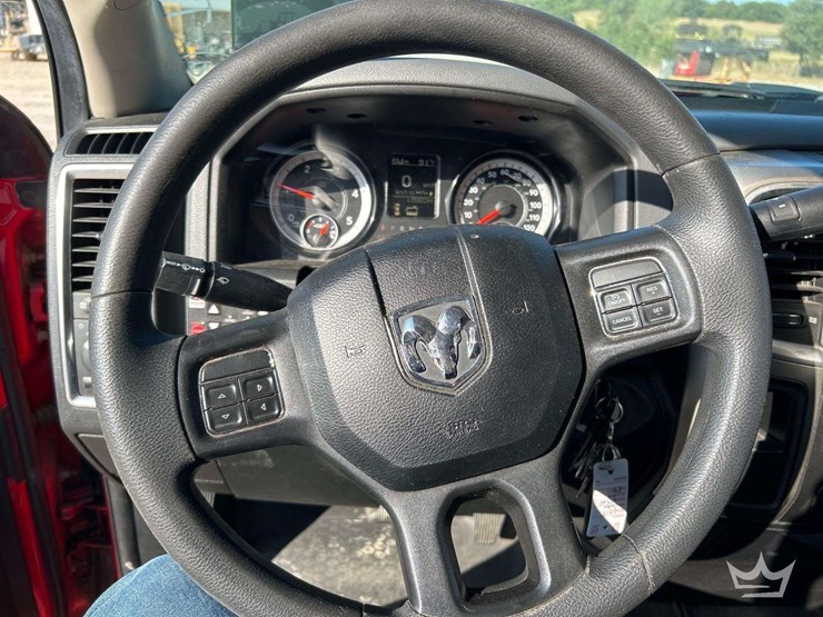 2018-dodge-3500-image-15