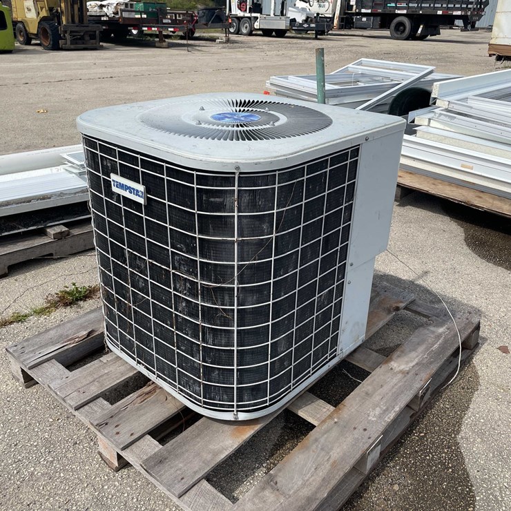 #10551 • Tempstar Air Conditioner