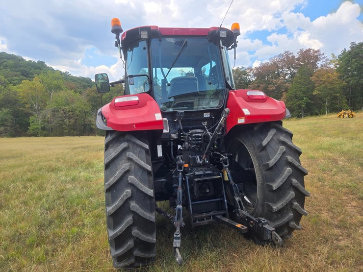 #26371-•-case-farmall-115u-tractor-image-9
