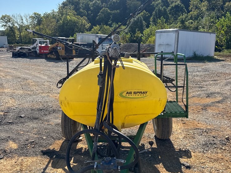 #1019-•-ag-spray-equipment-sprayer-image-2