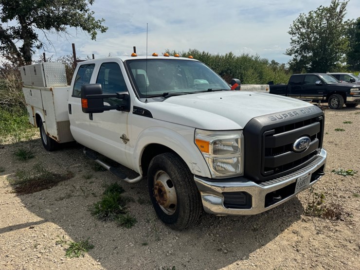 2012-ford-f350-image-3