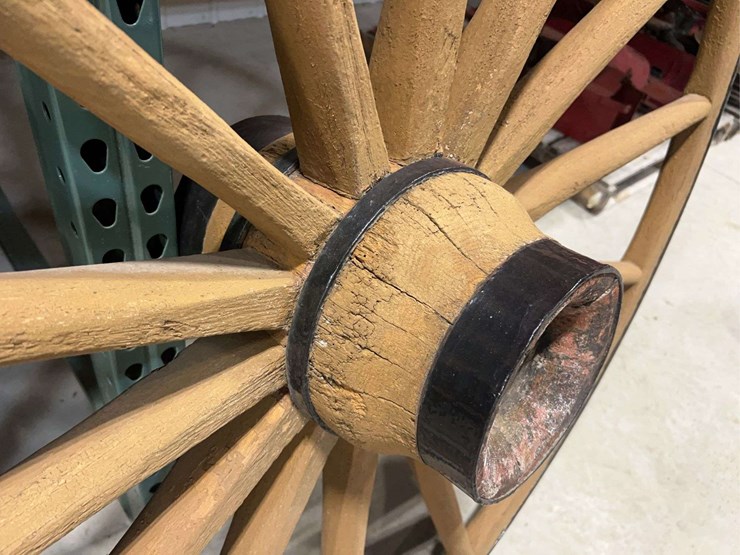 (4)-wooden-wagon-wheels-image-25