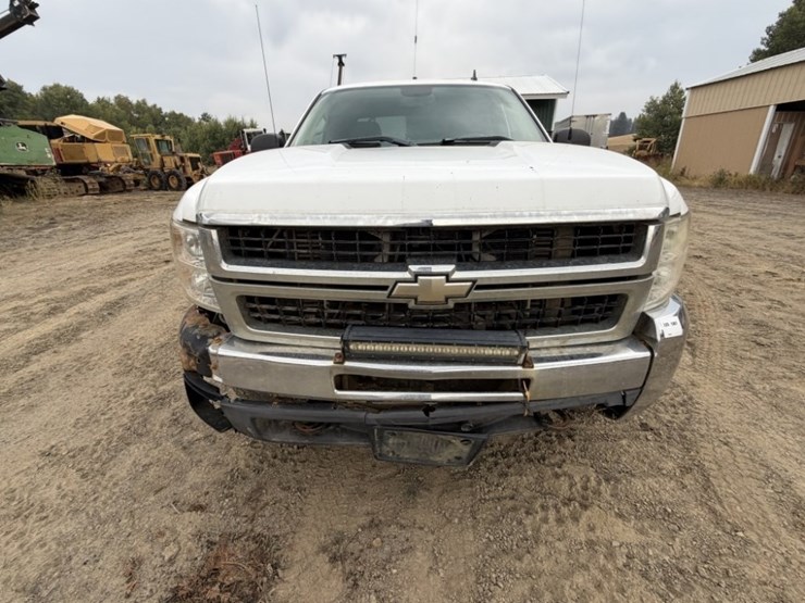 2008-chevrolet-silverado-2500-image-8