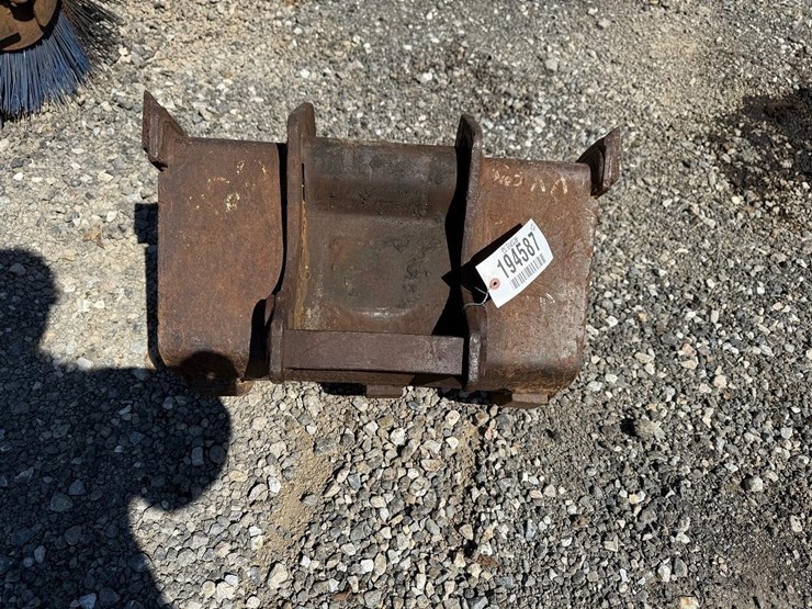 26”-excavator-bucket-image-3