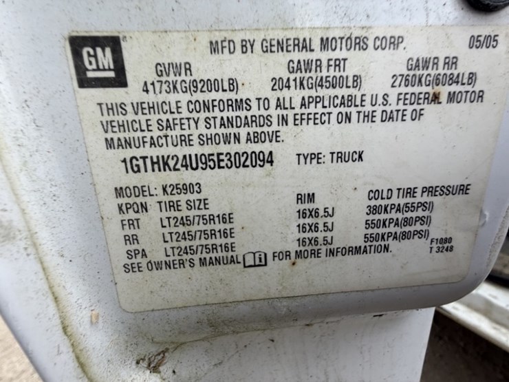2005-gmc-sierra-2500-image-20