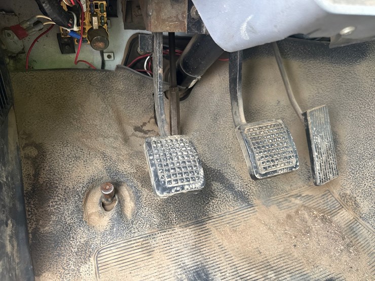 #61462-•-1995-ford-f-series-single-axle-dump-truck-image-28