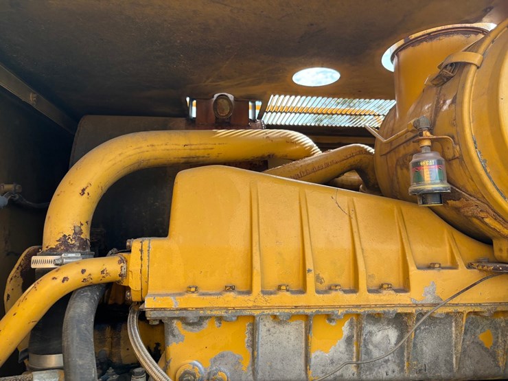 1999-caterpillar-163h-vhp-image-32