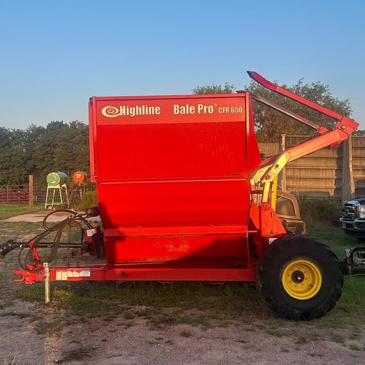 2015 HIGHLINE CFR650