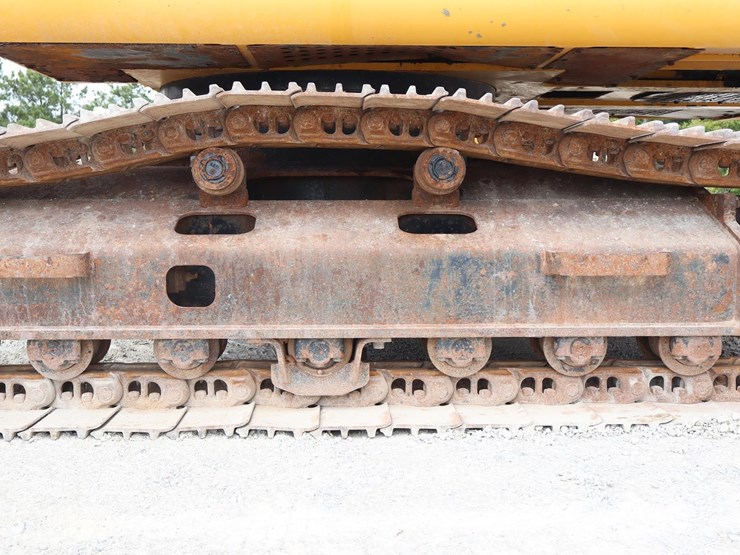 2014-deere-160g-lc-image-25