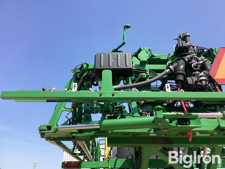 2024-john-deere-410r-image-20