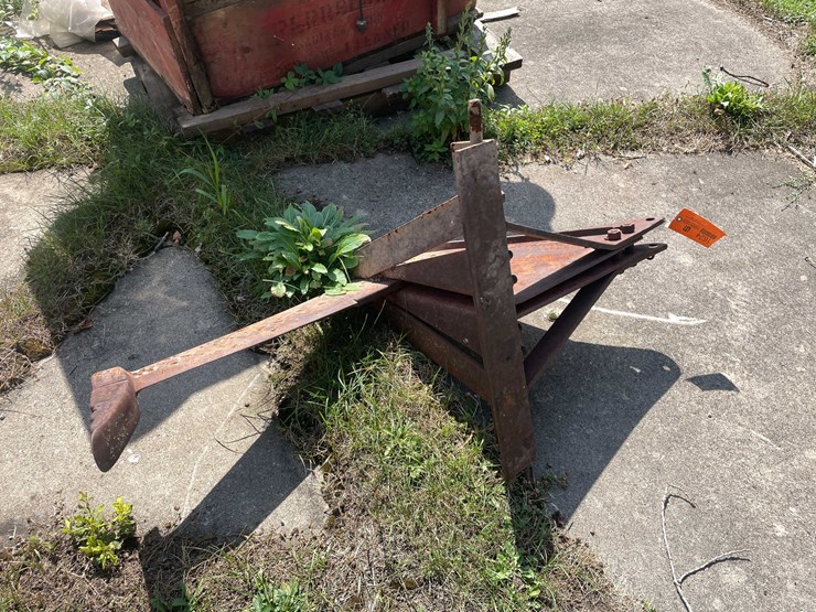 #1624-•-single-shank-deep-ripper-image-3