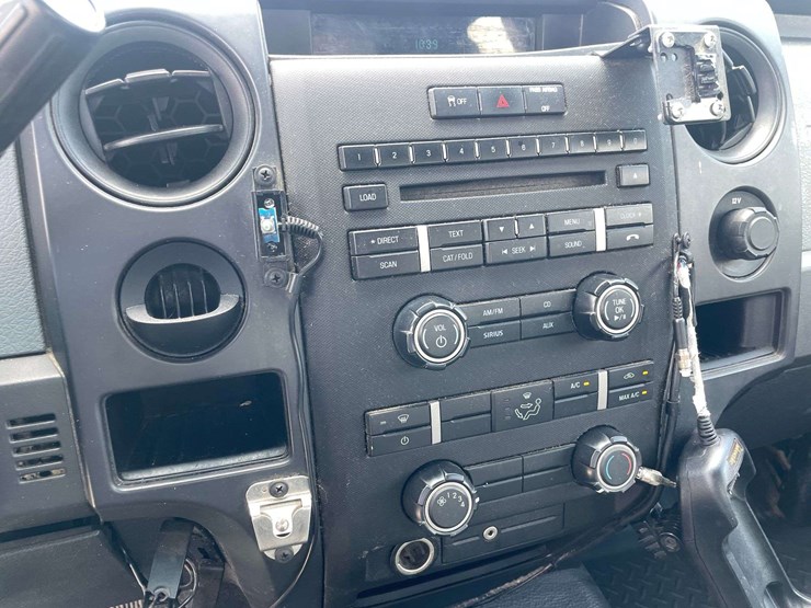 2011-ford-f150-xl-image-13