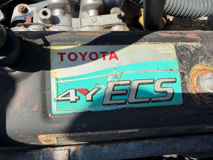 2009-toyota-8fgcu25-image-27