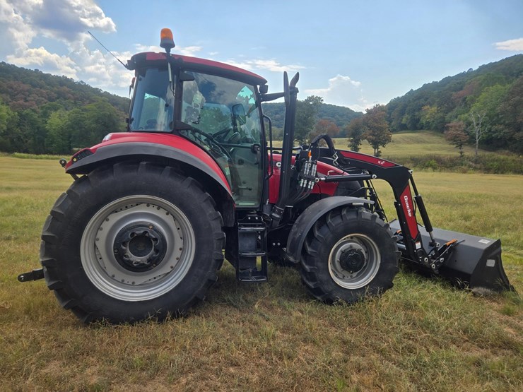 #26371-•-case-farmall-115u-tractor-image-13