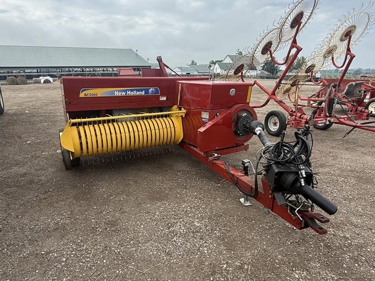 new-holland-bc5060-image-1