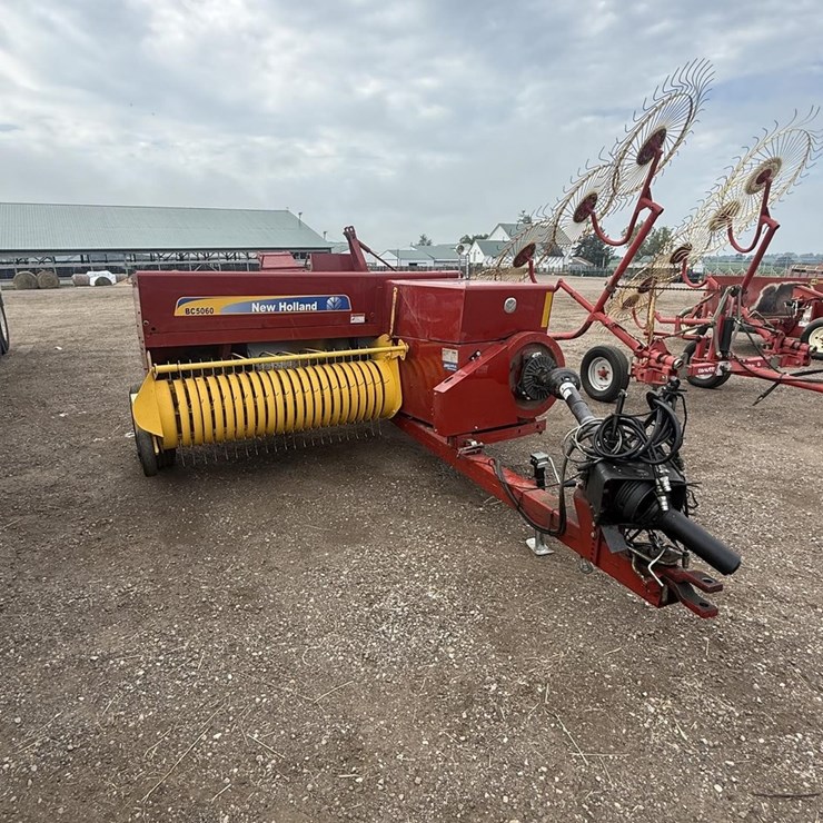 NEW HOLLAND BC5060