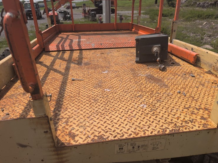 2025-jlg-260mrt-image-5