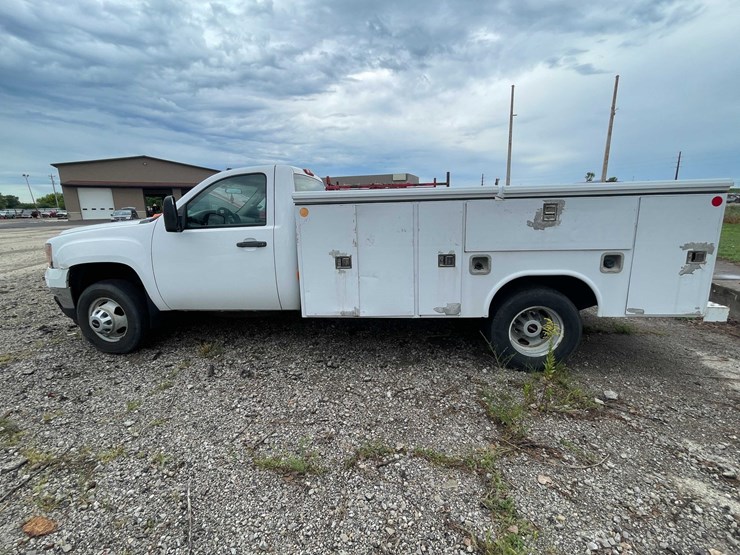 #10493-•-2014-gmc-(has-wi-title)-image-8
